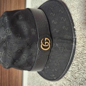 Gucci Black Bucket Hat with Gold Logo